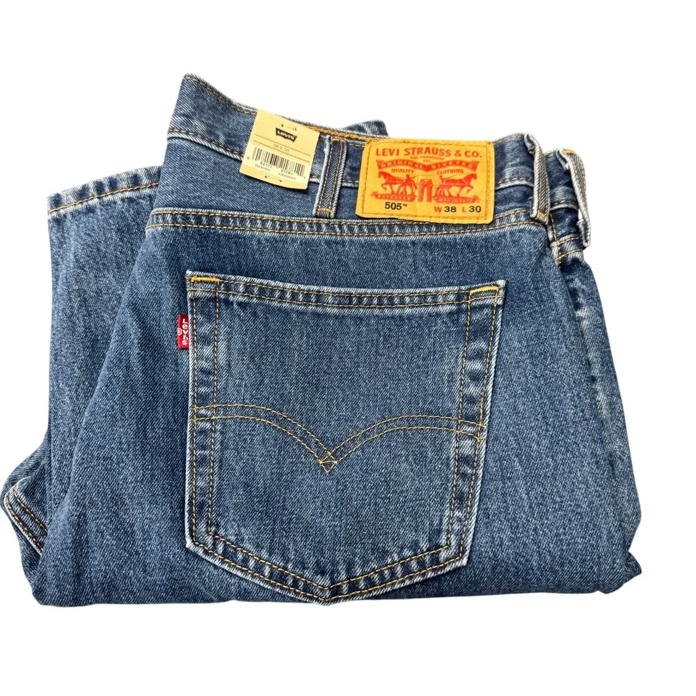 Levi's 505 Jeans Mens 38x30 ACTUAL Regular Fit‎ Blue Denim Classic NEW